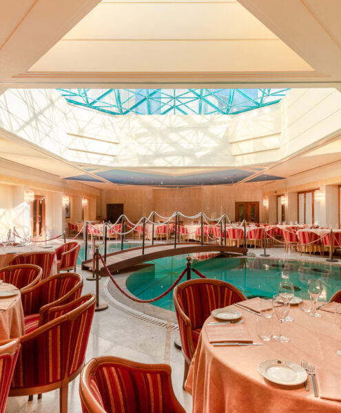 Sala da pranzo per foto pubblicitarie dell'hotel duca d'este a Tivoli